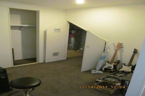 Photo of property in 12a Wicklam Lane, Greenhithe, Auckland, 0632