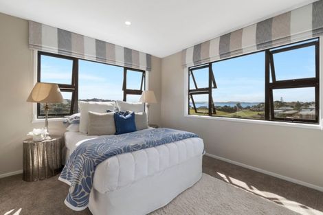 Photo of property in 10 Waititiro Rise, Stanmore Bay, Whangaparaoa, 0932