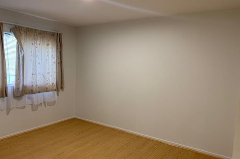 Photo of property in 1/1 Melview Place, New Lynn, Auckland, 0600