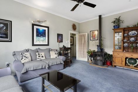 Photo of property in 24 Hargest Crescent, Saint Kilda, Dunedin, 9012