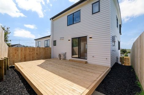 Photo of property in 57a Chequers Avenue, Glenfield, Auckland, 0629