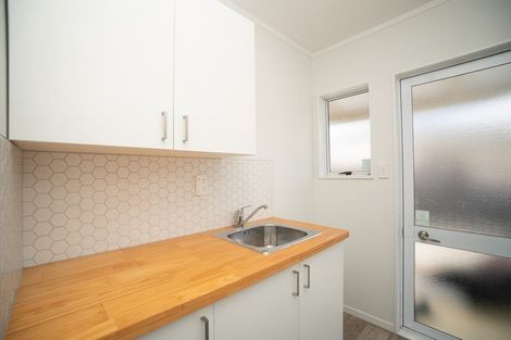 Photo of property in 25 Dalfield Place, Highbury, Palmerston North, 4412