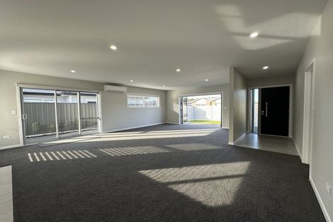 Photo of property in 6 Cassin Place, Taradale, Napier, 4112