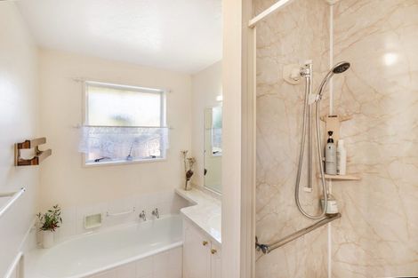 Photo of property in 1/5 Cottesmore Close, Burnside, Christchurch, 8053