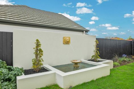 Photo of property in 17 Wisteria Place, Parklands, Christchurch, 8083