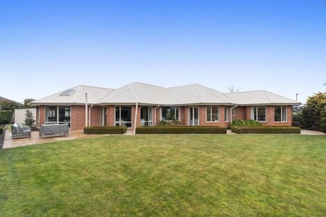 Photo of property in 1 Becmead Drive, Harewood, Christchurch, 8051
