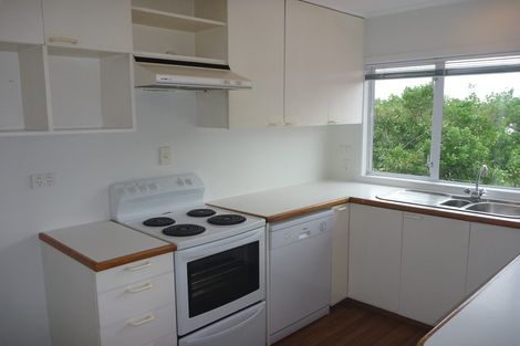 Photo of property in 1/75 Kowhai Road, Mairangi Bay, Auckland, 0630