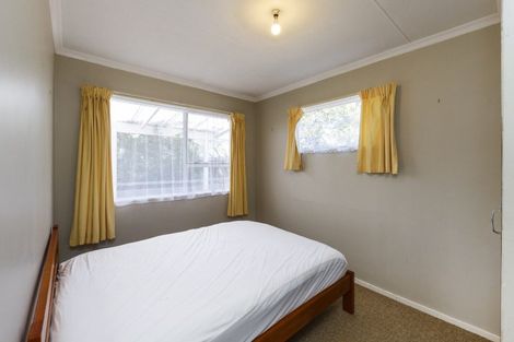 Photo of property in 20 Newton Place, Westbrook, Palmerston North, 4412