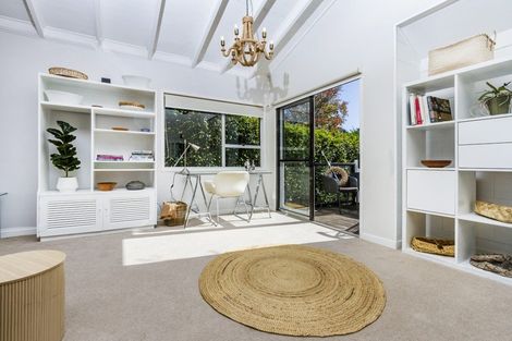 Photo of property in 1/34 Glamorgan Drive, Torbay, Auckland, 0630