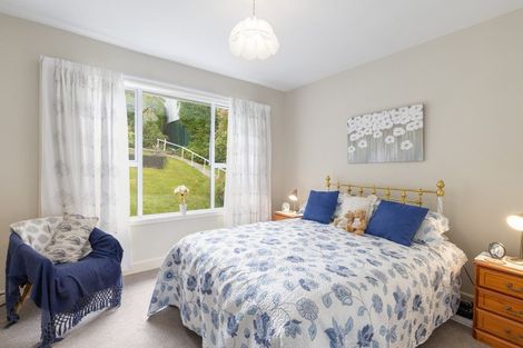 Photo of property in 17 Days Road, Lyttelton, 8082