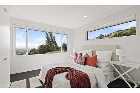 Photo of property in 118 Dyers Pass Road, Cashmere, Christchurch, 8022