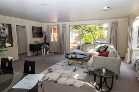 Photo of property in 11 Glenross Street, Glenross, Dunedin, 9011