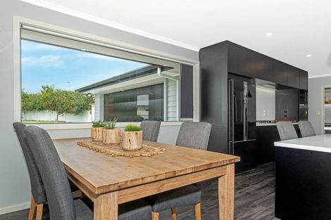 Photo of property in 15 Sterling Park, Lytton West, Gisborne, 4010