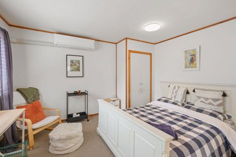 Photo of property in 36 Rangatira Road, Birkenhead, Auckland, 0626