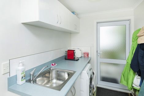 Photo of property in 2 Douglas Street, Okitu, Gisborne, 4010