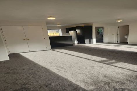 Photo of property in 5 Woodlark Close, Weymouth, Auckland, 2103