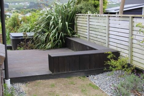 Photo of property in 24 Cresswell Place, Johnsonville, Wellington, 6037