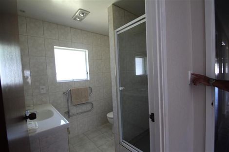 Photo of property in 62a Gossamer Drive, Pakuranga Heights, Auckland, 2010