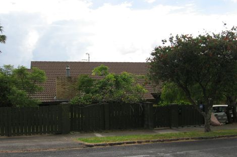 Photo of property in 4/67 Miro Street, New Lynn, Auckland, 0600