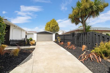 Photo of property in 325 Sawyers Arms Road, Bishopdale, Christchurch, 8053