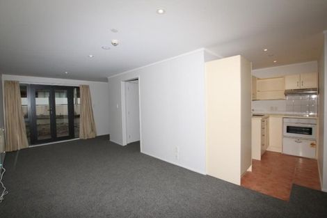 Photo of property in 7a/30 Westward Ho, Glen Eden, Auckland, 0602
