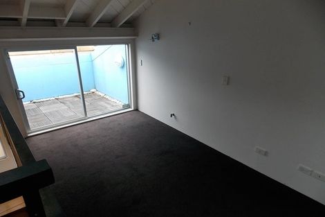 Photo of property in Vicino Apartments, 31/33 Taranaki Street, Te Aro, Wellington, 6011
