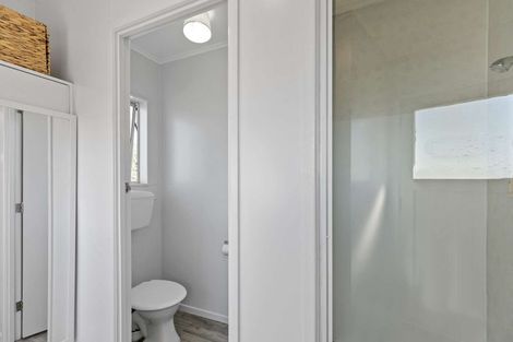 Photo of property in 28 Waitai Street, Castlecliff, Whanganui, 4501