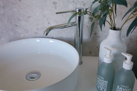 Photo of property in 84 Freedom Drive, Kelvin Grove, Palmerston North, 4470