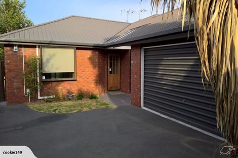 Photo of property in 2/40 Windermere Road, Papanui, Christchurch, 8053