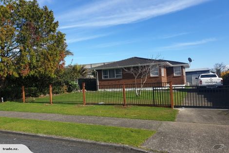 Photo of property in 43 Othello Drive, Clover Park, Auckland, 2023