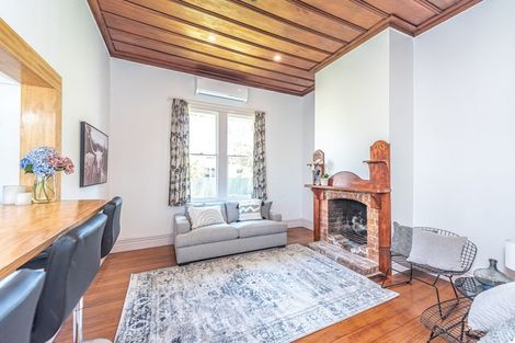 Photo of property in 17 London Street, Aramoho, Whanganui, 4500