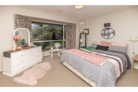 Photo of property in 10a Tracy Place, Redwood, Christchurch, 8051