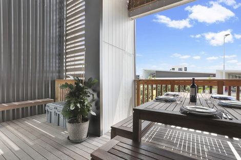 Photo of property in 27 De Havilland Road, Hobsonville, Auckland, 0618