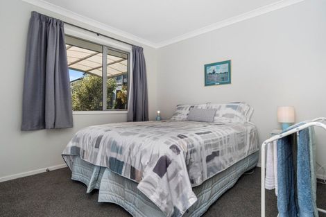 Photo of property in 76 Bert Wall Drive, Omokoroa, 3114