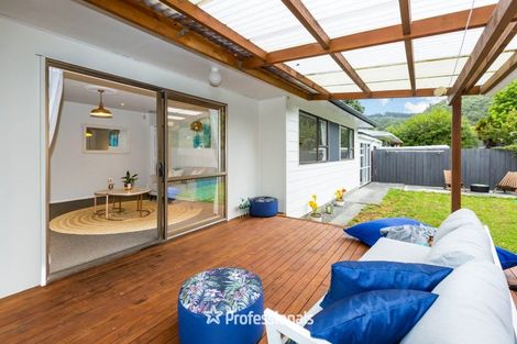 Photo of property in 12a Beryl Grove, Birchville, Upper Hutt, 5018