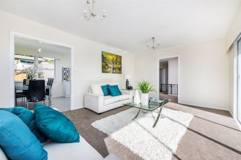 Photo of property in 2 Taioma Crescent, Te Atatu Peninsula, Auckland, 0610