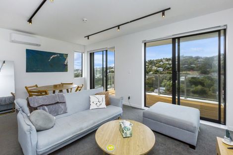 Photo of property in 3/69 Tiketike Way, Brooklyn, Wellington, 6021