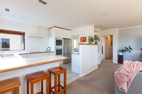 Photo of property in 4 Robinia Place, Snells Beach, 0920