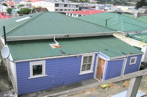 Photo of property in 15 Millward Street, Newtown, Wellington, 6021