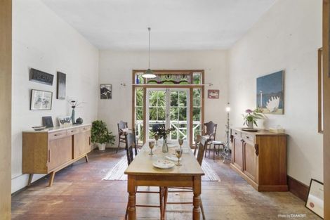 Photo of property in 118 Glenmore Street, Northland, Wellington, 6012