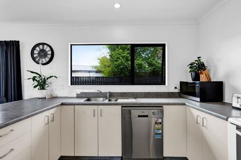 Photo of property in 3a Meade Place, Bell Block, New Plymouth, 4312