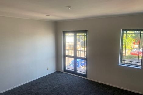 Photo of property in 9/77 Saint George Street, Papatoetoe, Auckland, 2025