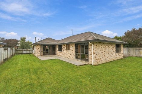 Photo of property in 71 Meridian Grove, Kelvin Grove, Palmerston North, 4414