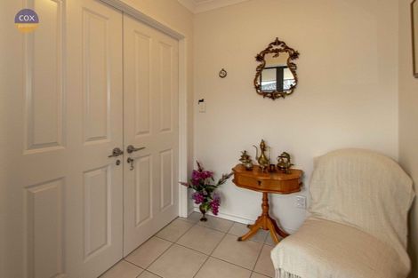Photo of property in 12 Portland Place, Poraiti, Napier, 4112