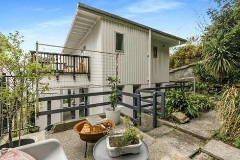 Photo of property in 130b Evans Bay Parade, Roseneath, Wellington, 6021