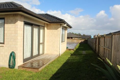 Photo of property in 109 Tapu Road, Huapai, Kumeu, 0810
