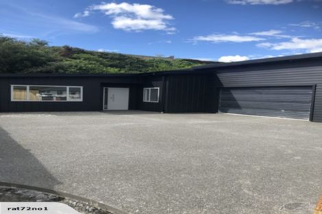 Photo of property in 25 Freedom Drive, Kelvin Grove, Palmerston North, 4414