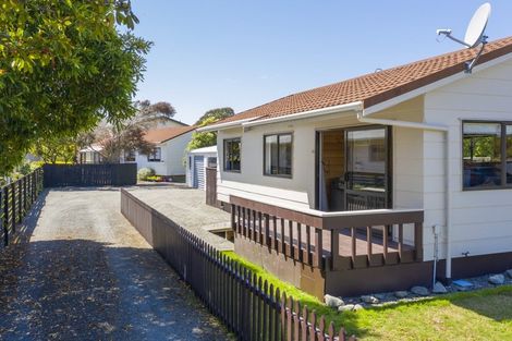 Photo of property in 61a Mazengarb Road, Paraparaumu Beach, Paraparaumu, 5032