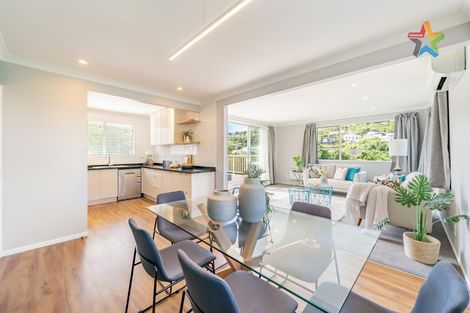 Photo of property in 26 Cedar Street, Maungaraki, Lower Hutt, 5010