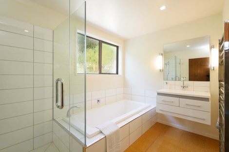 Photo of property in 27 Irvine Road, The Cove, Dunedin, 9077